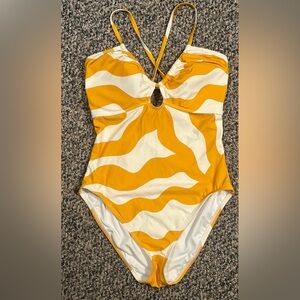 EUC—LOFT Beach Women’s Yellow and White One-Piece Swimsuit, Size M